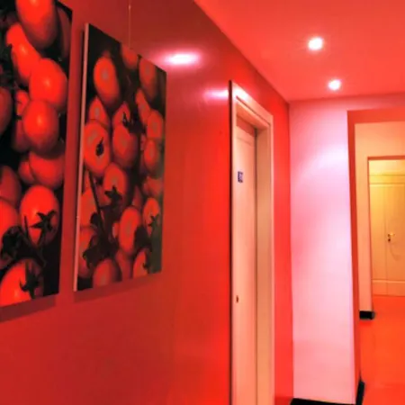 Correra 241 Lifestyle