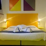 Correra 241 Lifestyle 3*