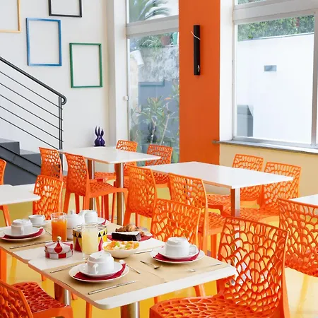 Correra 241 Lifestyle 3* Napoli