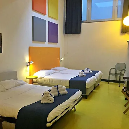 Correra 241 Lifestyle