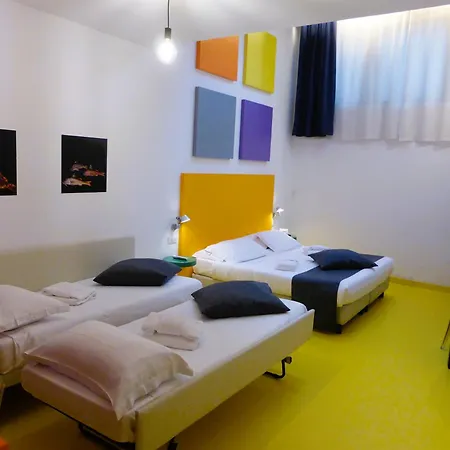 Hotel Correra 241 Lifestyle 3*